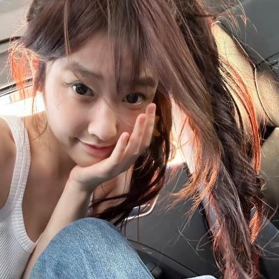 明天,我会成为谁的女友